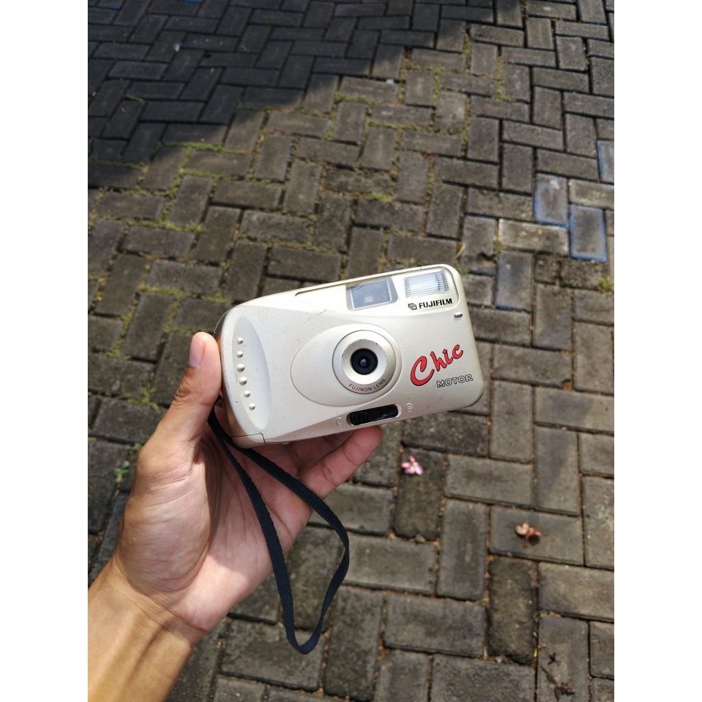 Kamera Analog 35mm Fujifilm Chic Motordrive Normal