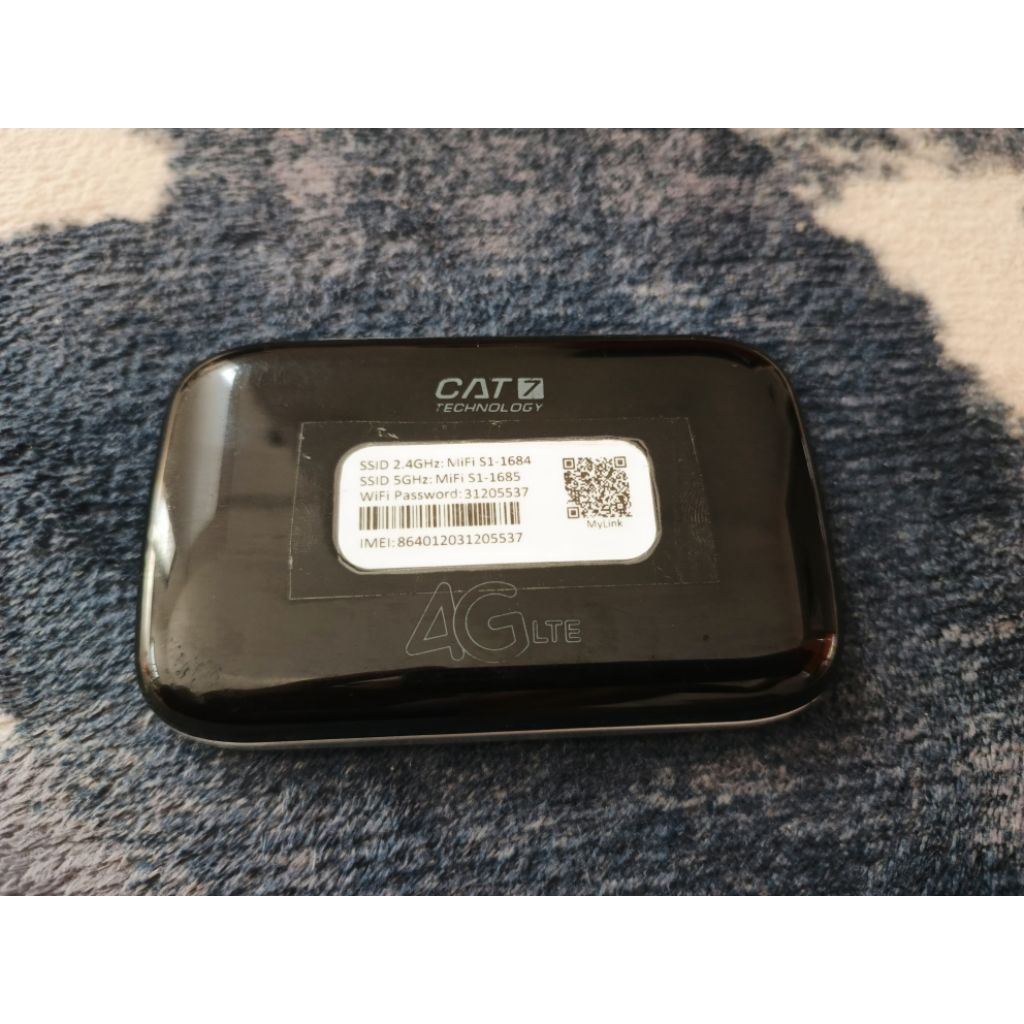 Mifi Smartfren Super Modem S1 4G+ LTE cat.7 dual band 2.4 & 5 GHz
