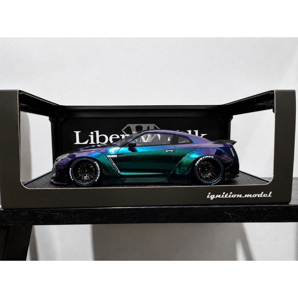 1:18 Ignition Model Nissan GTR R35 Libertywalk LB (LOOSE)