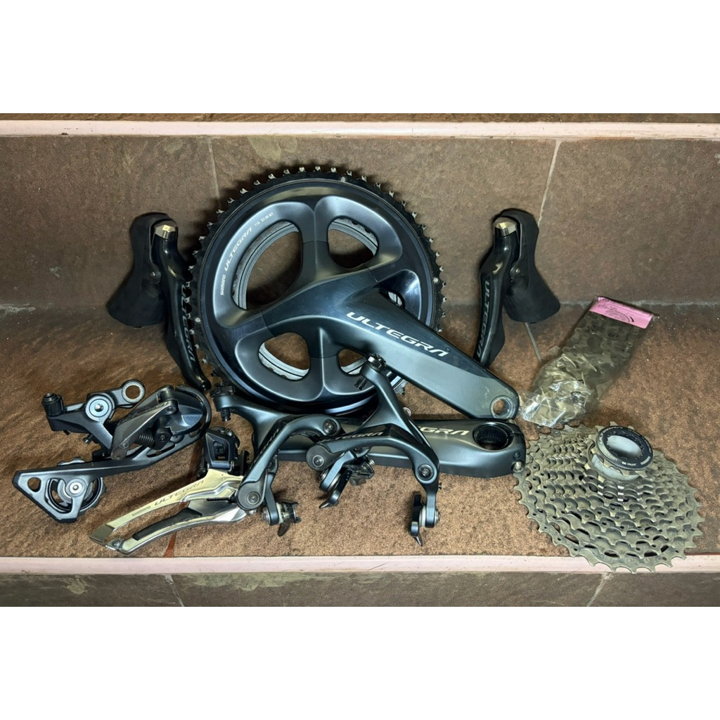 groupset ultegra R8000 rim brake used