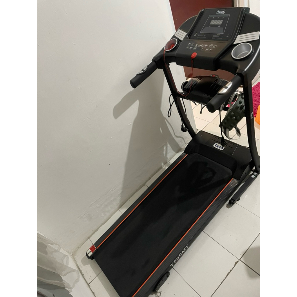 Preloved Treadmill TWEN T500MT / alat olahraga second bekas bagus jogging fitness