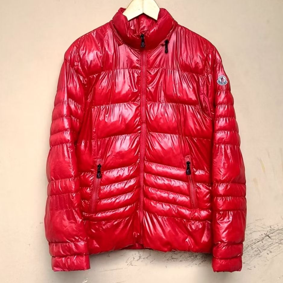 Jacket moncler puffer woman vintage red glossy