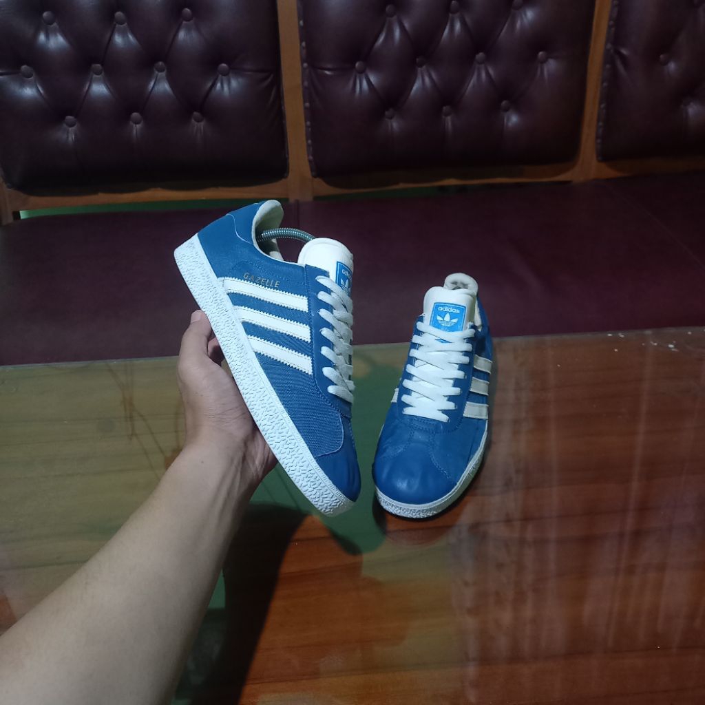 ADIDAS GAZELLE BLUE | SEPATU SECOND VINTAGE BRANDED | SEPATU SNEAKERS ADIDAS CASUAL PRIA WANITA