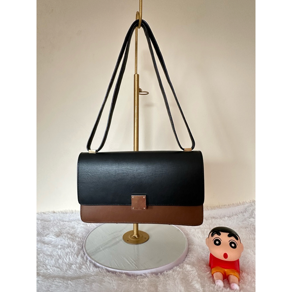 Preloved Vintage CELINE Flip Bicolor Flap Bag Two Tone