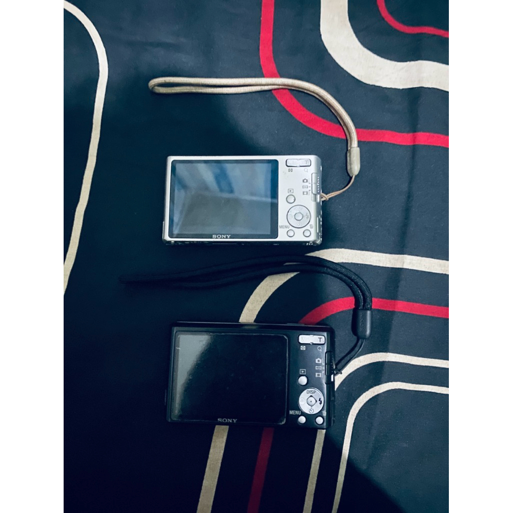 sony w530 silver & hitam