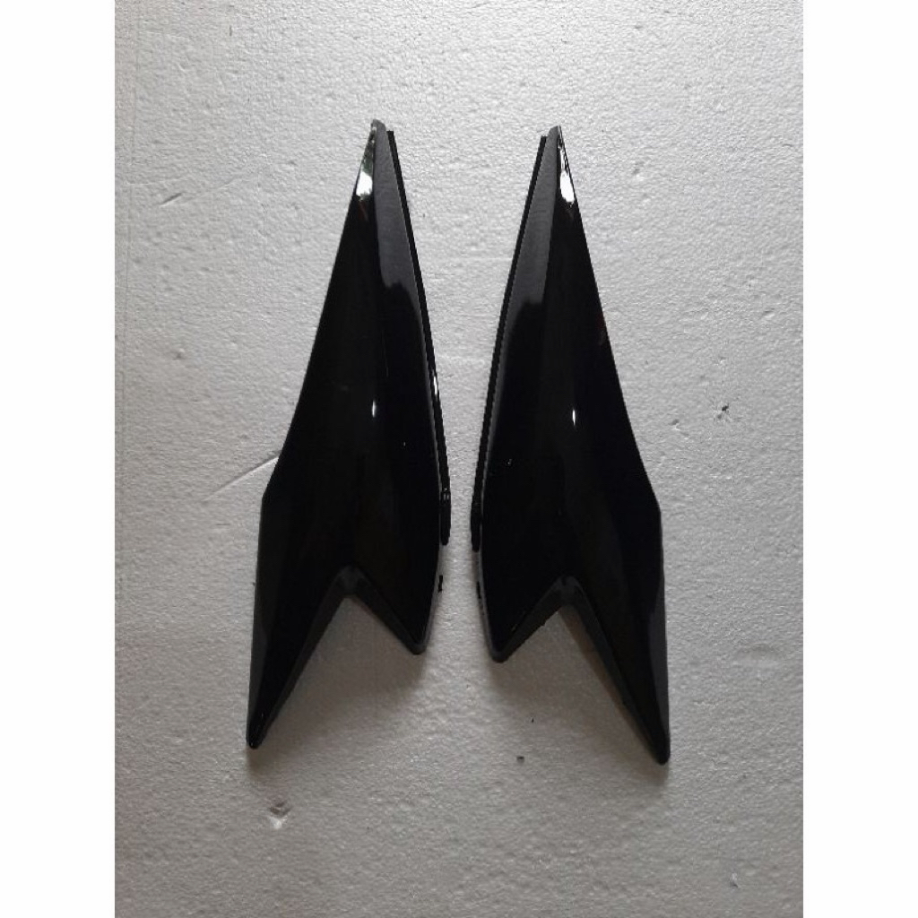 cover body kanan kiri blade 110 blade old warna hitam