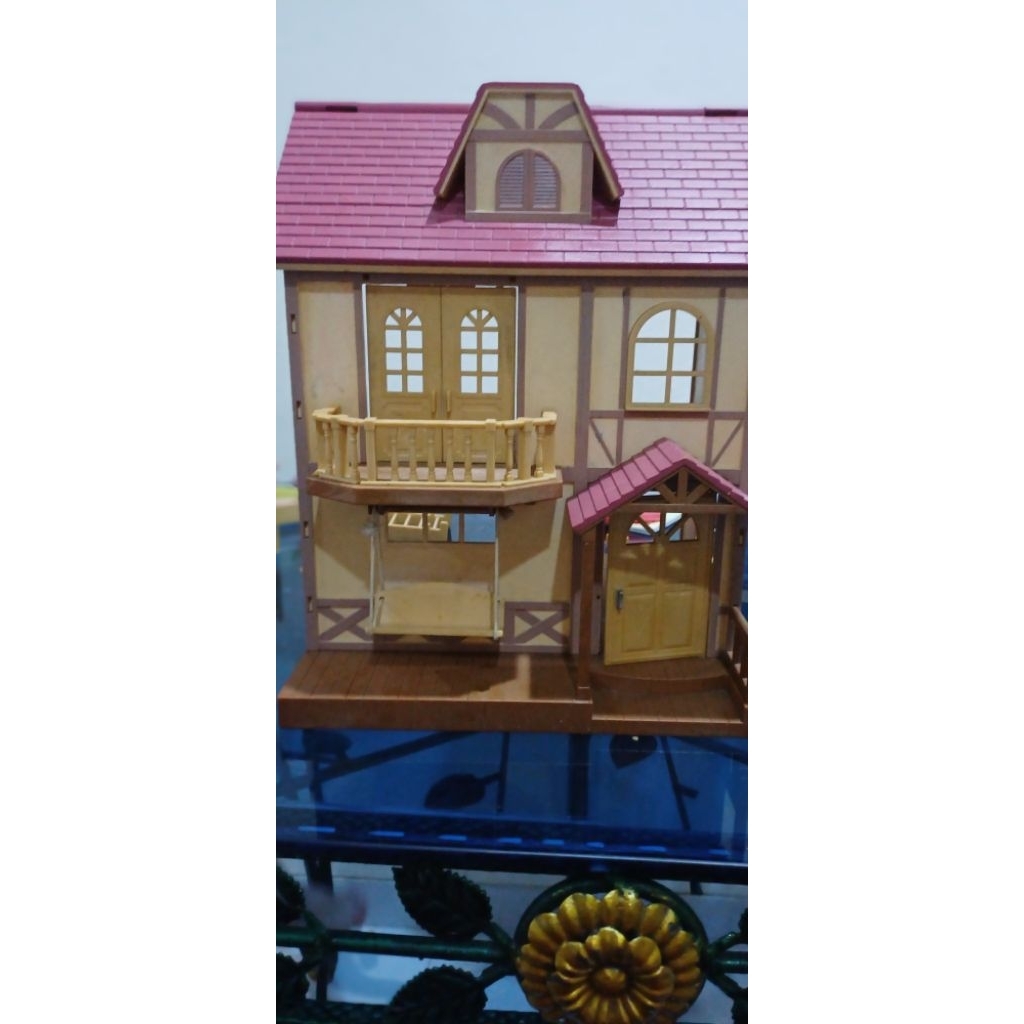 Sylvanian Families house babble brook
