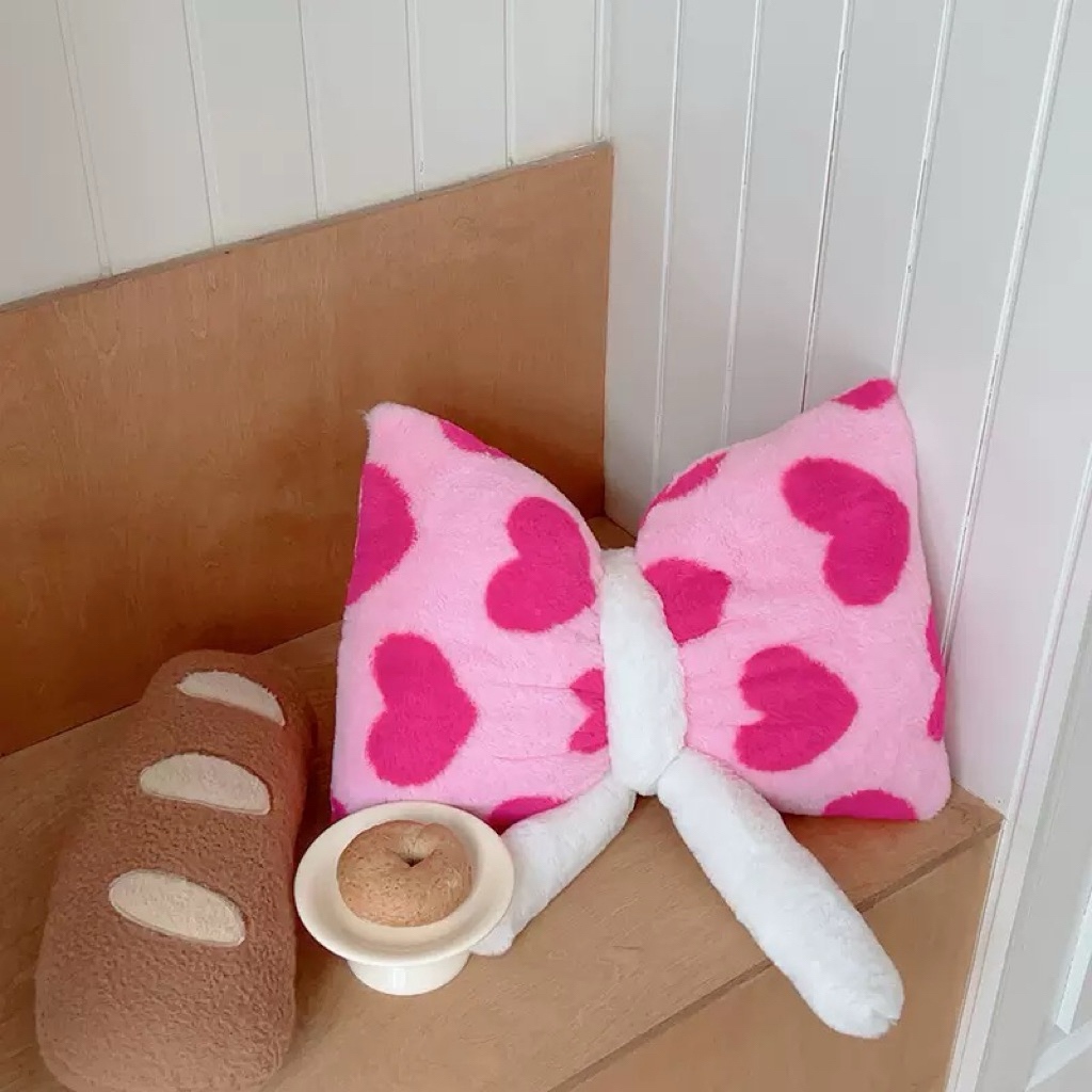 Cuties Bow Pillow Love // Bantal Pita Hati Lucu