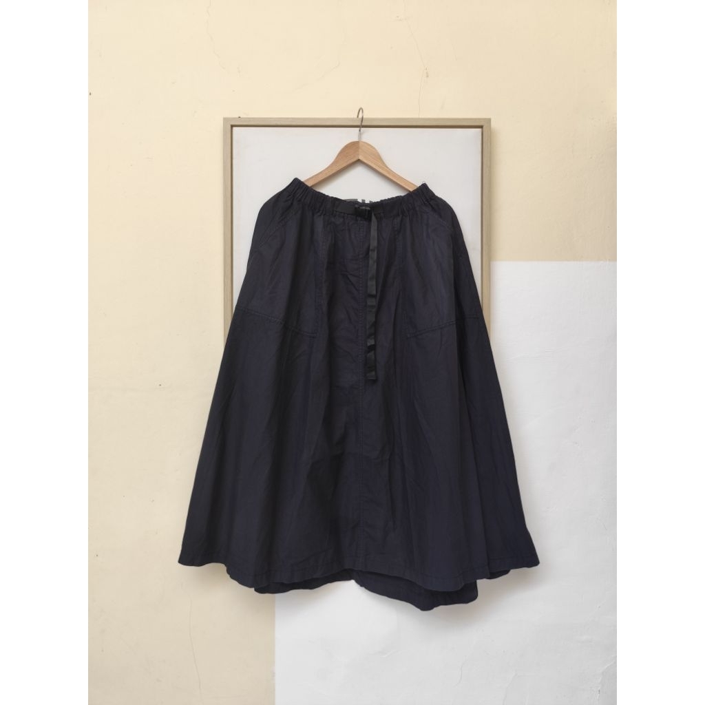 Rok Niko And Hitam