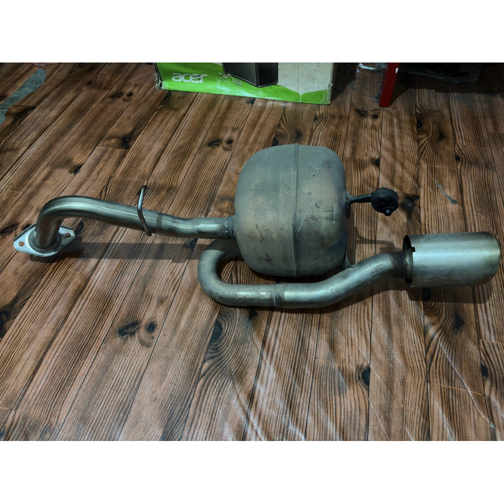 knalpot original yaris bakpao pnp