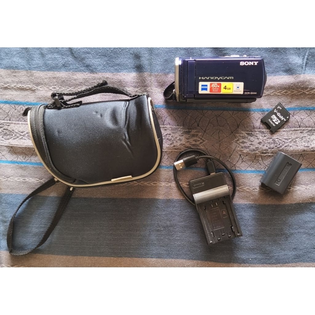 Handycam sony dcr sx44