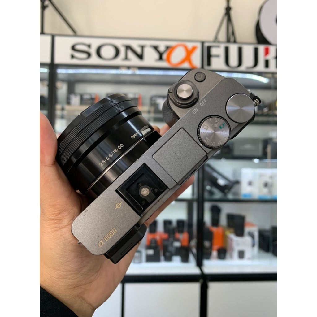 SONY A6000 GREY KIT 16-50MM