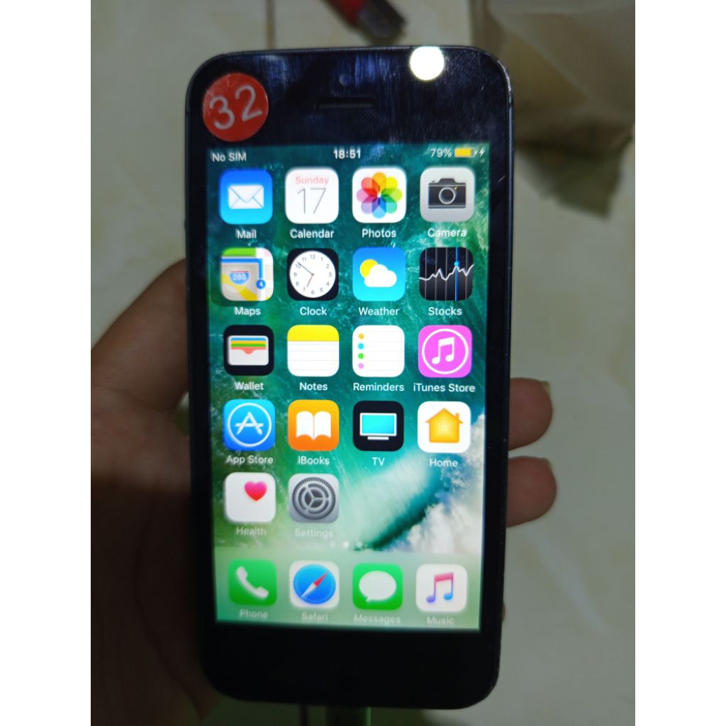 iphone 5 32gb, minus baca deskripsi