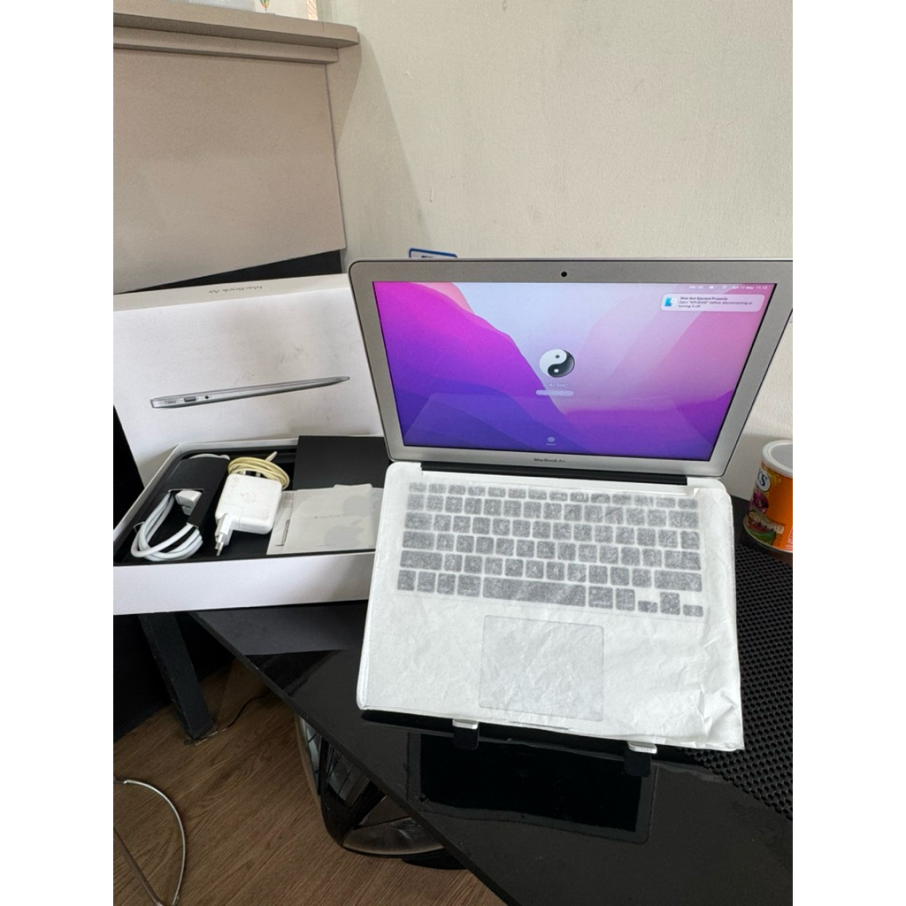 Macbook Air 2017 8/256 ibox fullset original