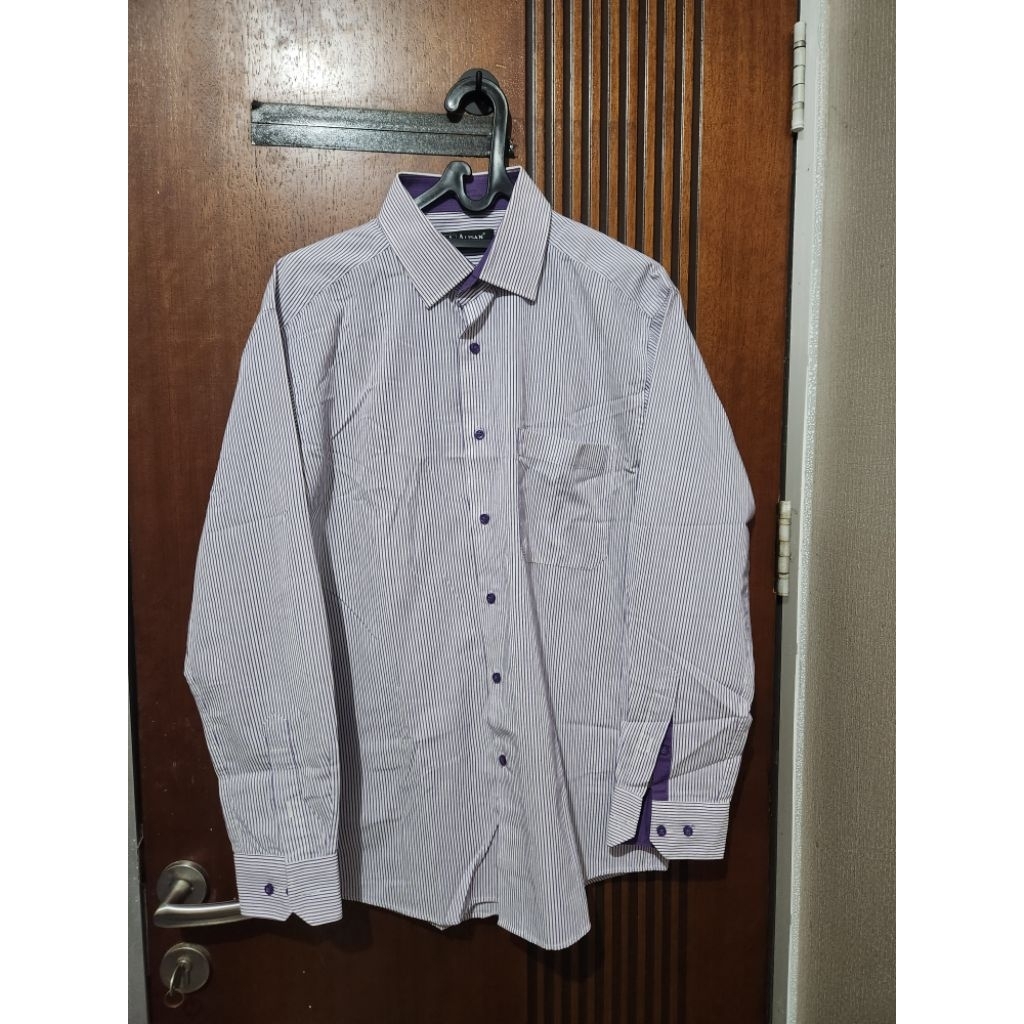 Kemeja Kerja Pria Lengan Panjang Slim Fit garis-garis/stripes putih ungu merk Alisan Size 15,5