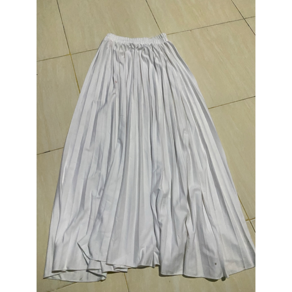 Rok plisket panjang wanita rok plisket putih wanita Rok plisket murah Rok plisket putih formal