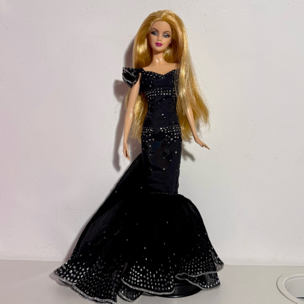 Preloved Barbie Collector Corvette Pink