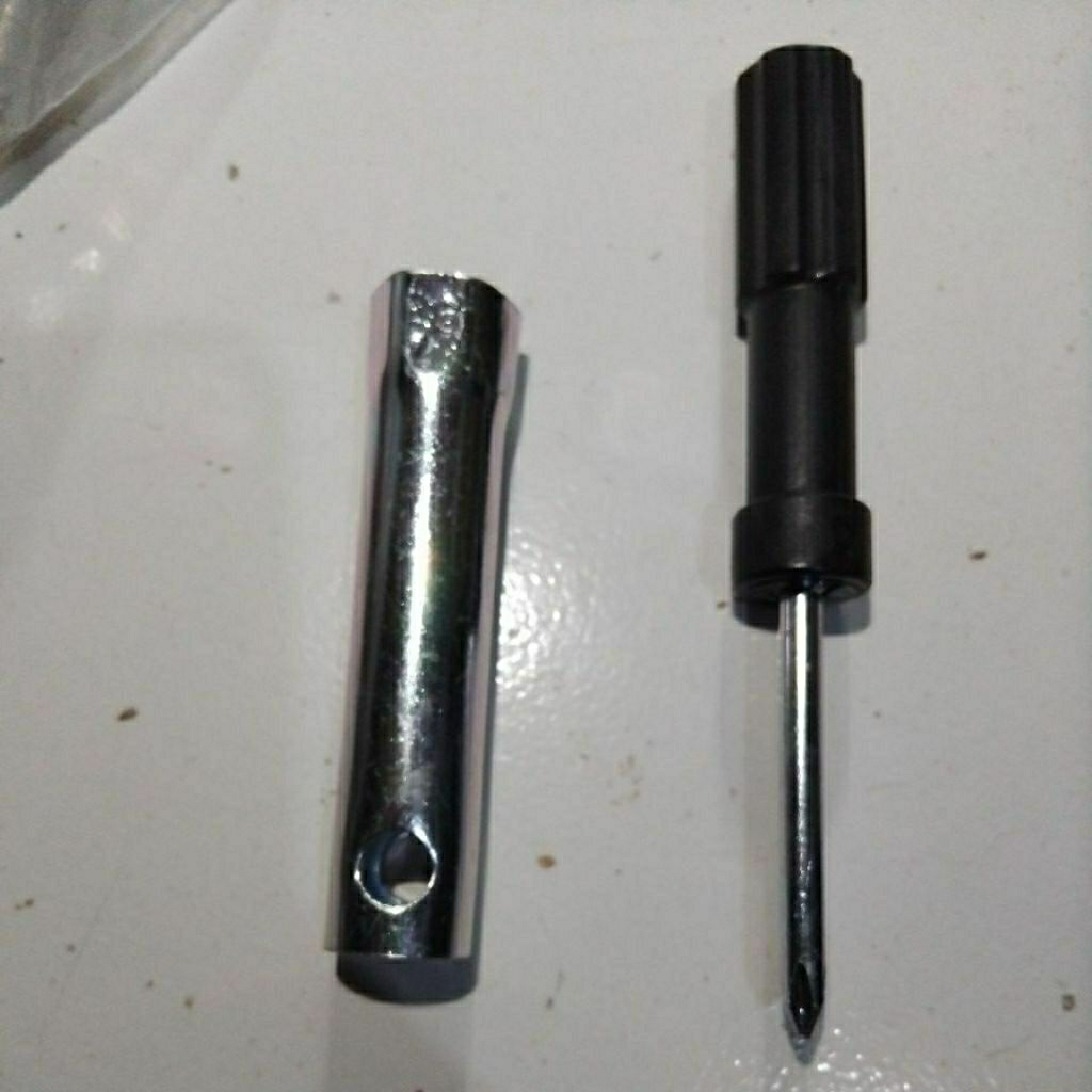 kunci tolkit obeng konci busi motor honda matich bebek