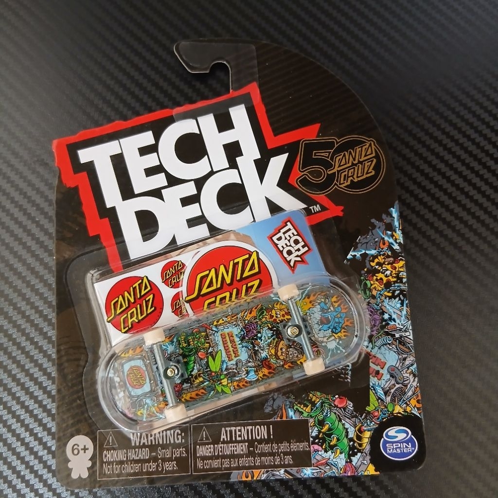 Tech Deck Fingerboard 32mm Santa Cruz 50th Mainan