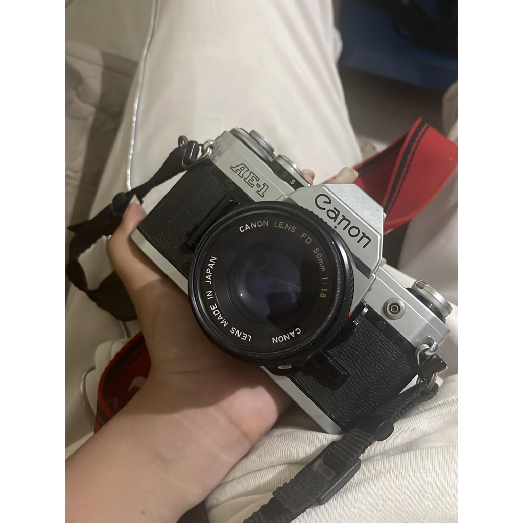 [JUAL CEPAT]KAMERA ANALOG CANON AE-1 MULUS+LENSA