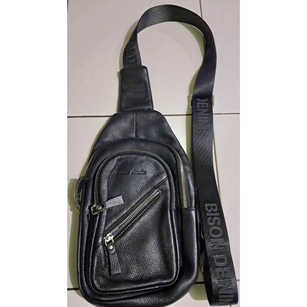 BISON DENIM Crossbody