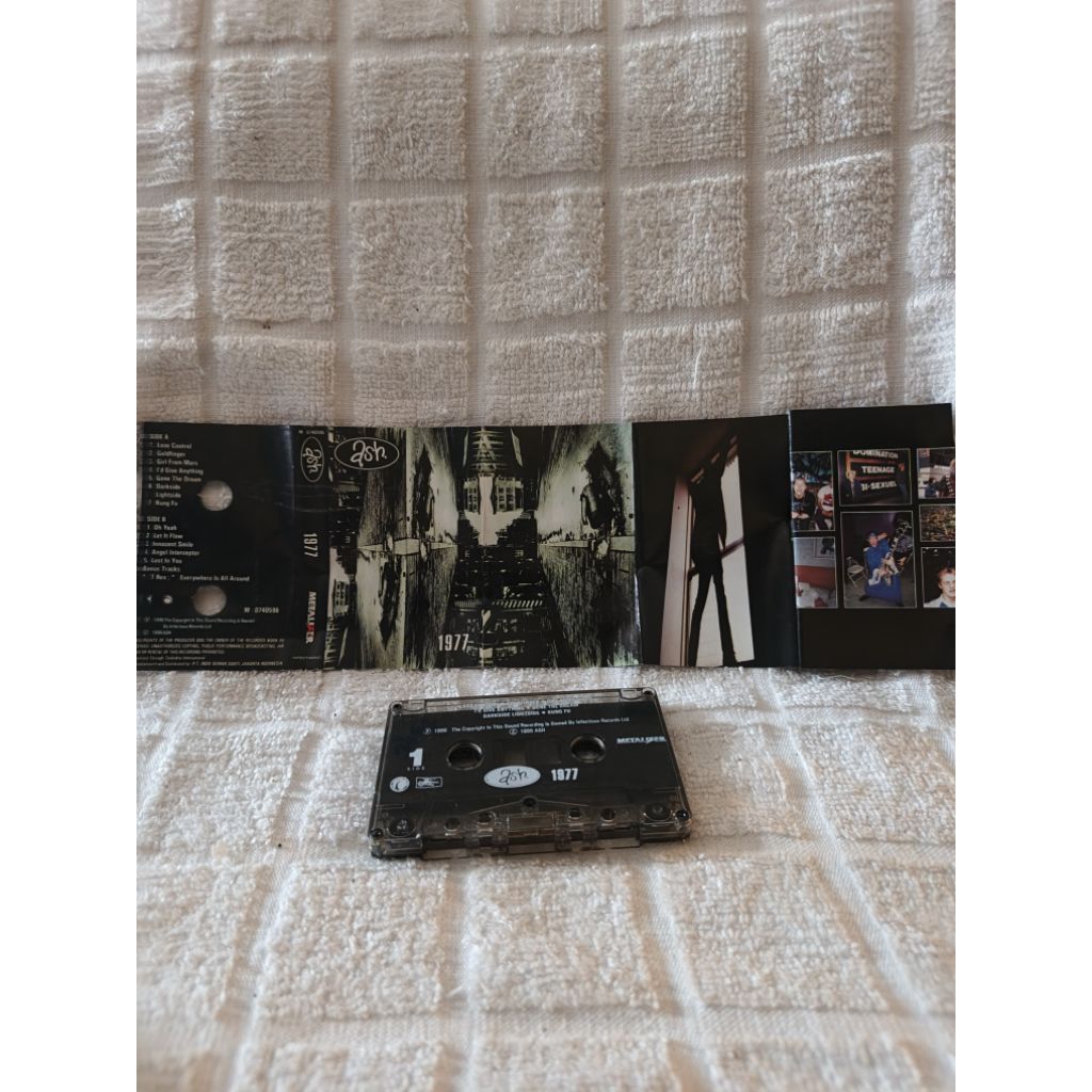ASH 1977 KASET PITA