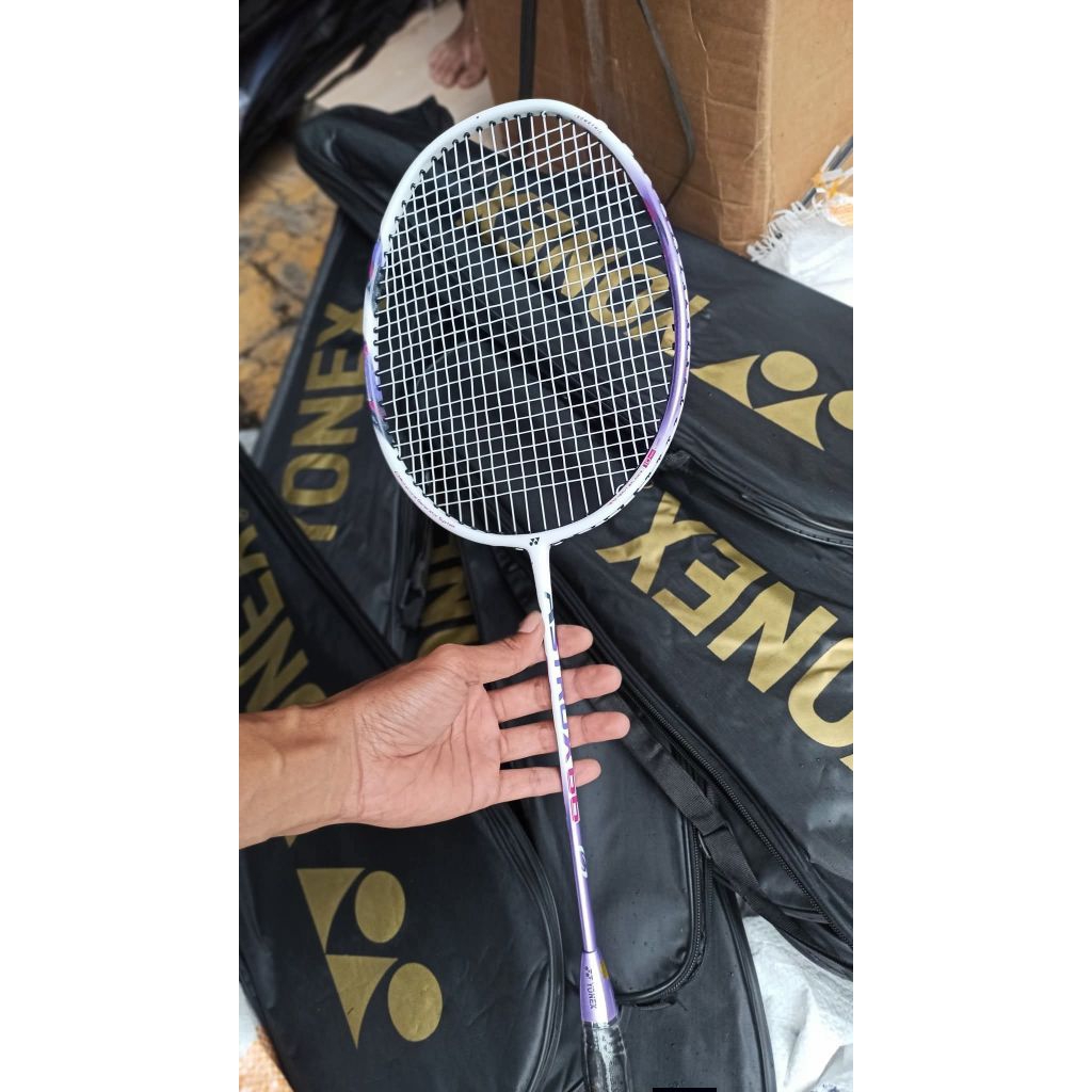 Raket Badminton Yonex Voltric