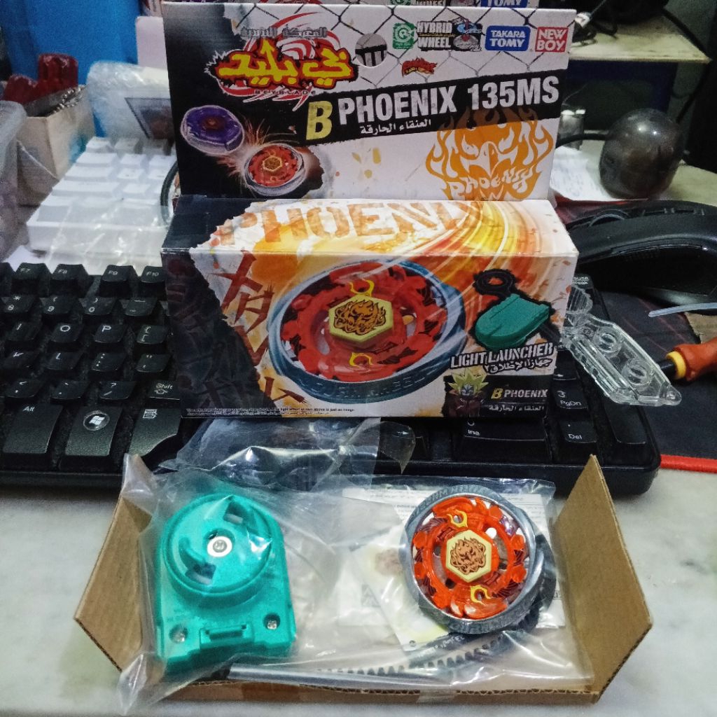 metal fight beyblade (metal fusion) burn phoenix original takara tomy