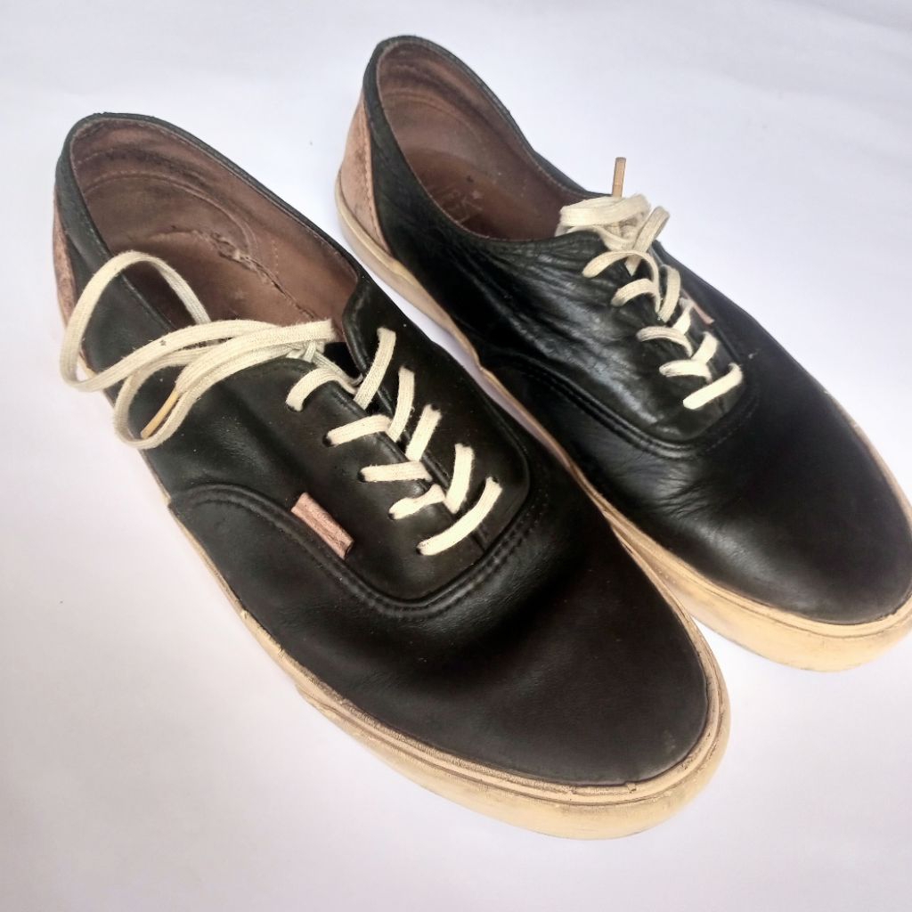 100% Original VANS Autentik Kulit Asli Warna Pekat Pria wanita