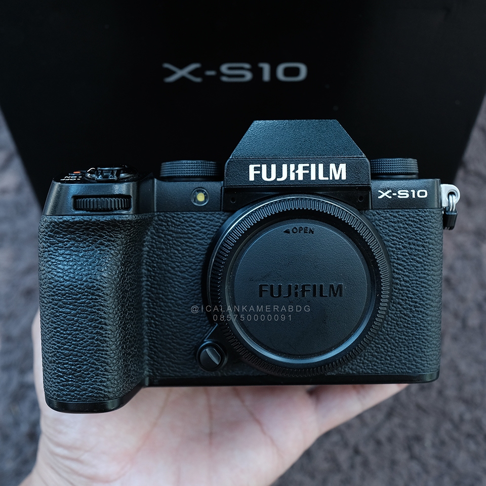 Fujifilm X-S10 XS10 Body Only Garansi Resmi FFID - Fujifilm xs10 Fuji