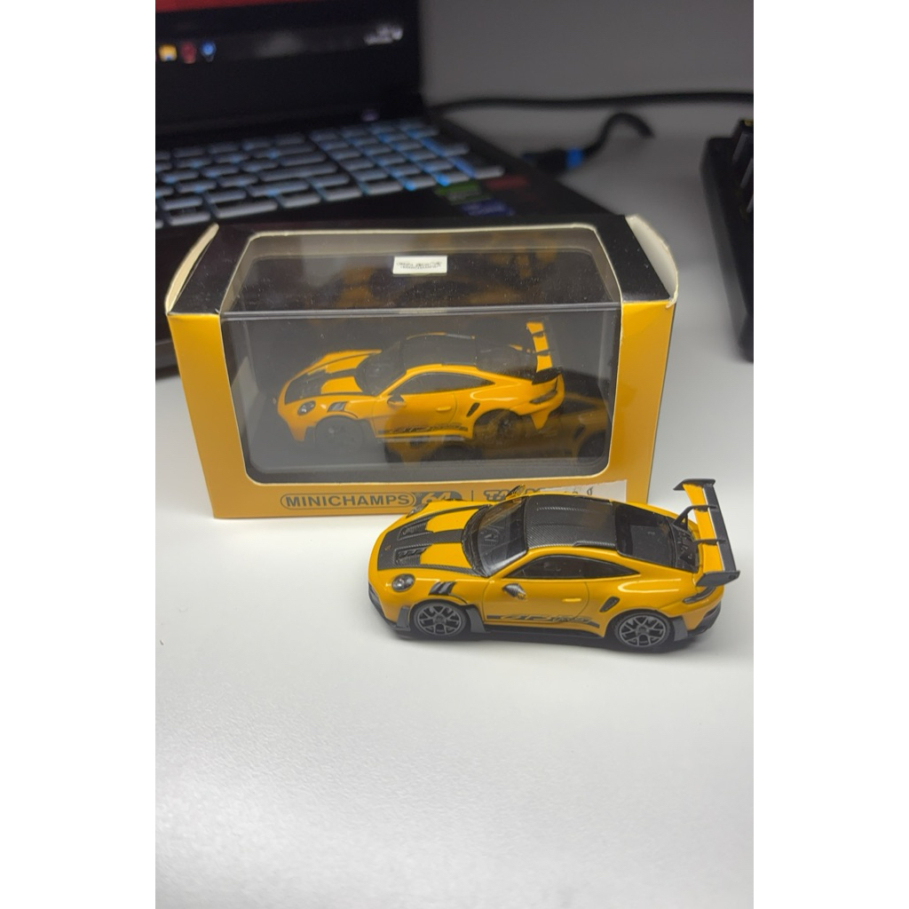 minichamps porsche gt3 rs yellow
