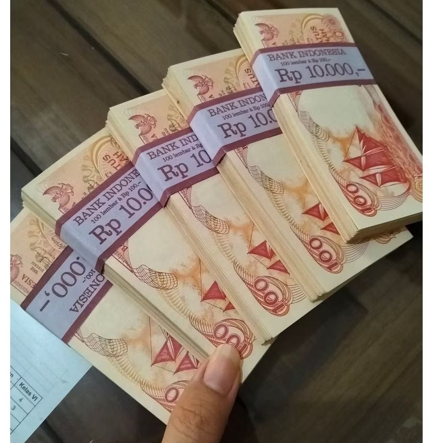 1 Gepok 100 Rupiah Pinisi 1992