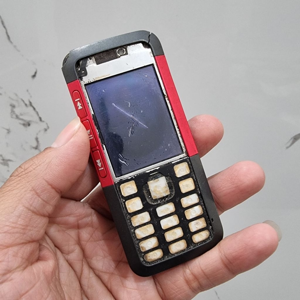 NOKIA 5310 XPRESSMUSIC, BAHAN / MINUS 01