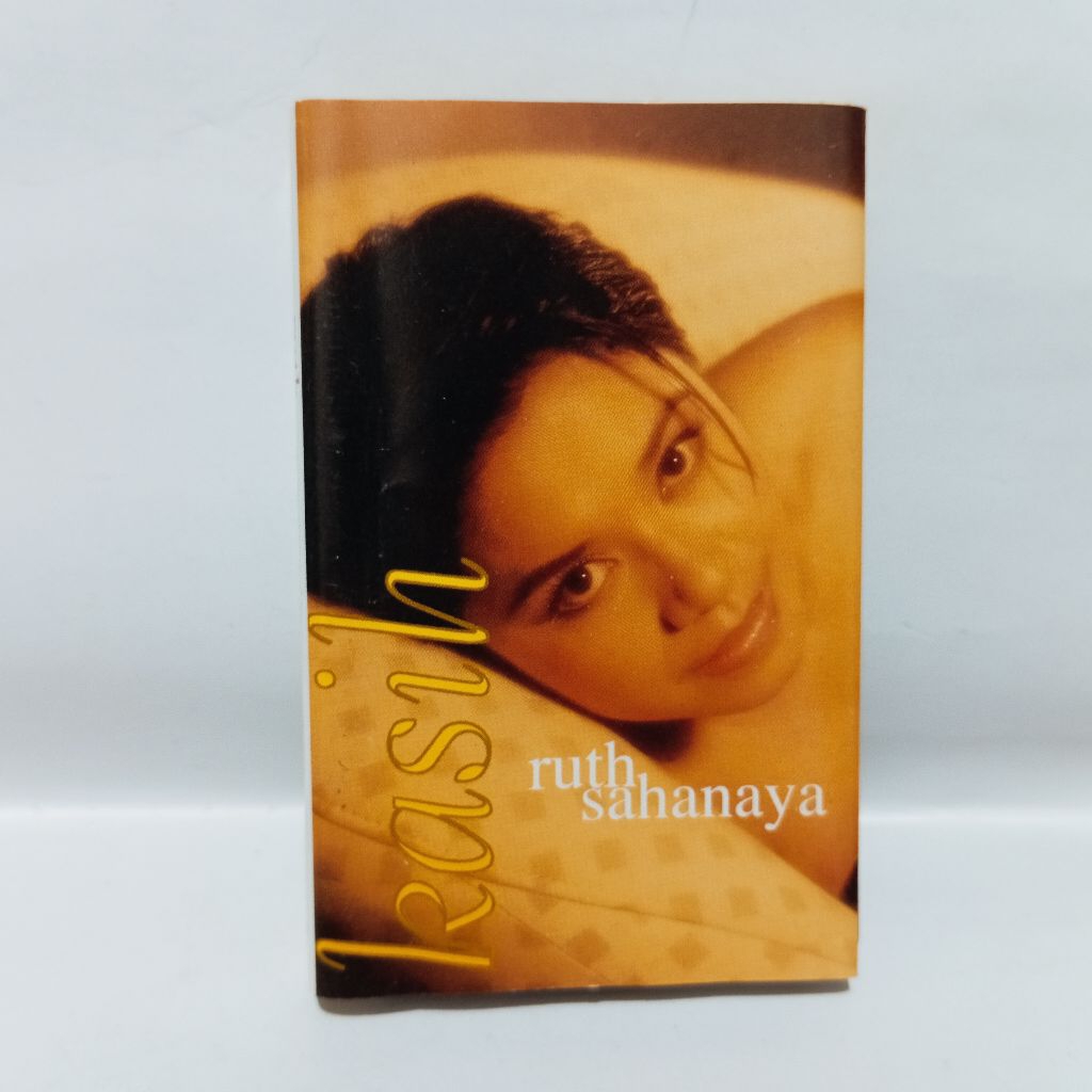 Kaset Ruth Sahanaya - Kasih