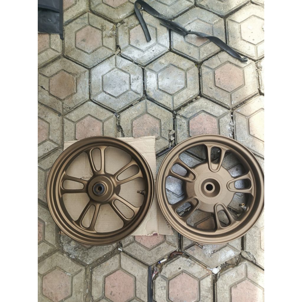 Velg Original Scoopy New Terbaru R12 Copotan