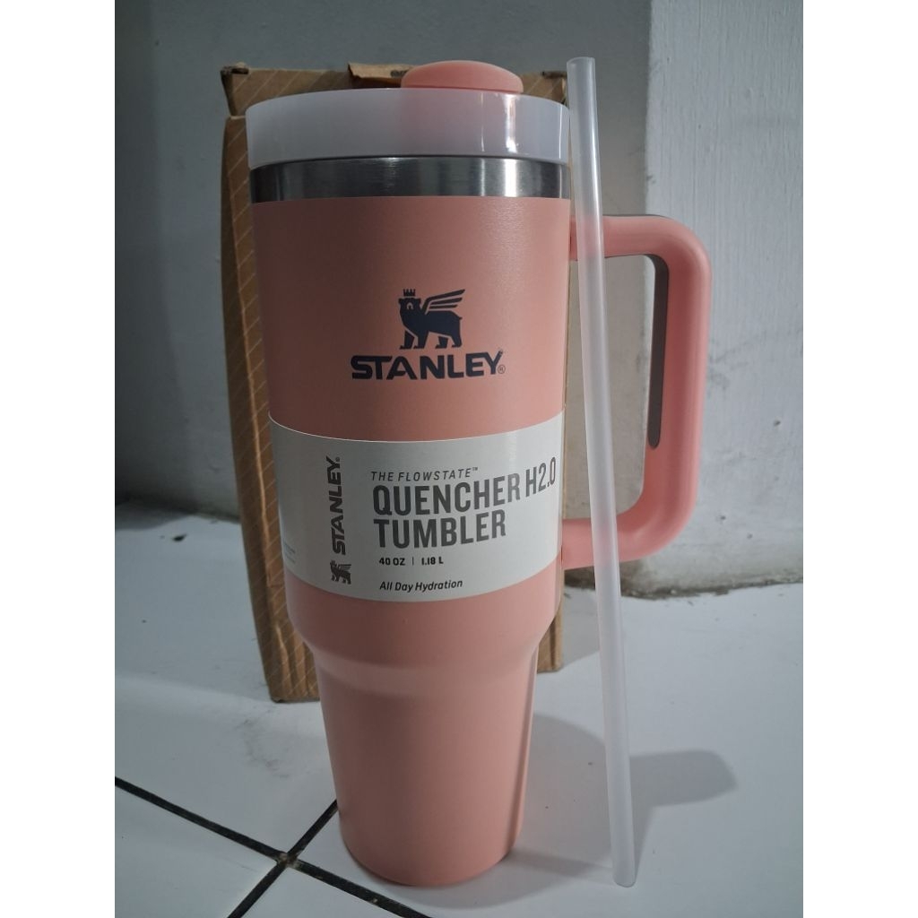 tumbler stanley quencher peach