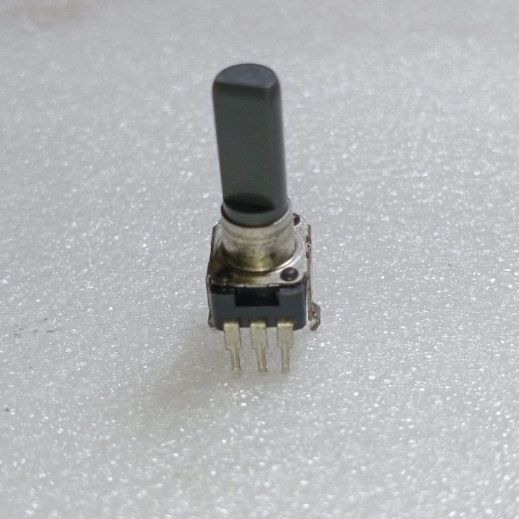 Potensio Volume Roland BK5