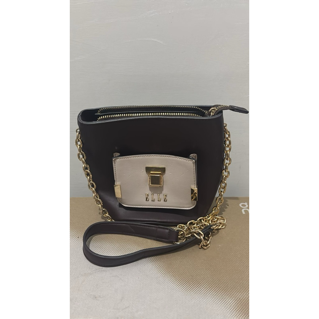 Tas Selempang Wanita Elle