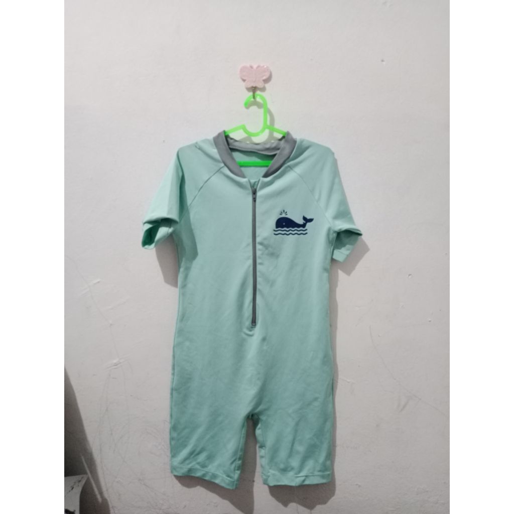 baju renang lee vierra