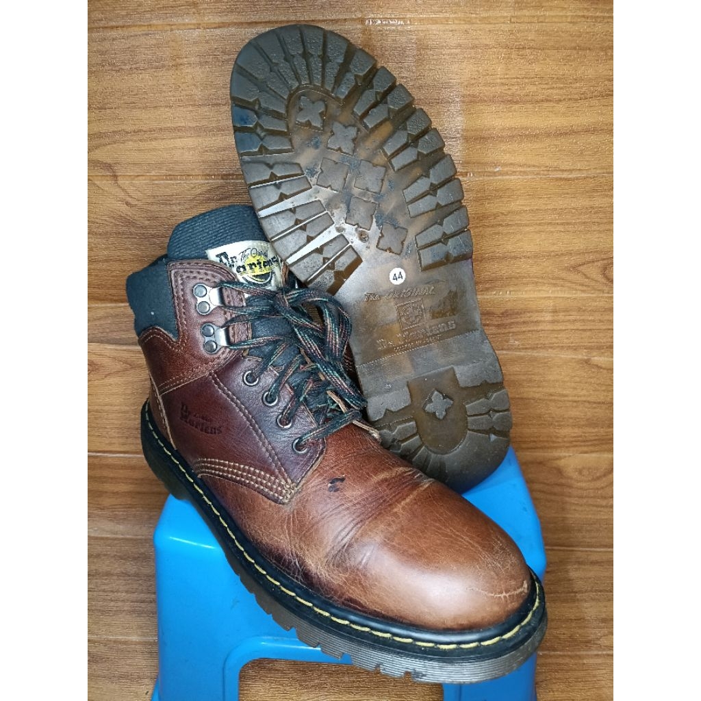 Sepatu Kulit Docmart DR.MARTEEN size 45