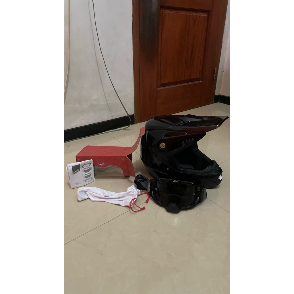 rsv orca hitam dan google