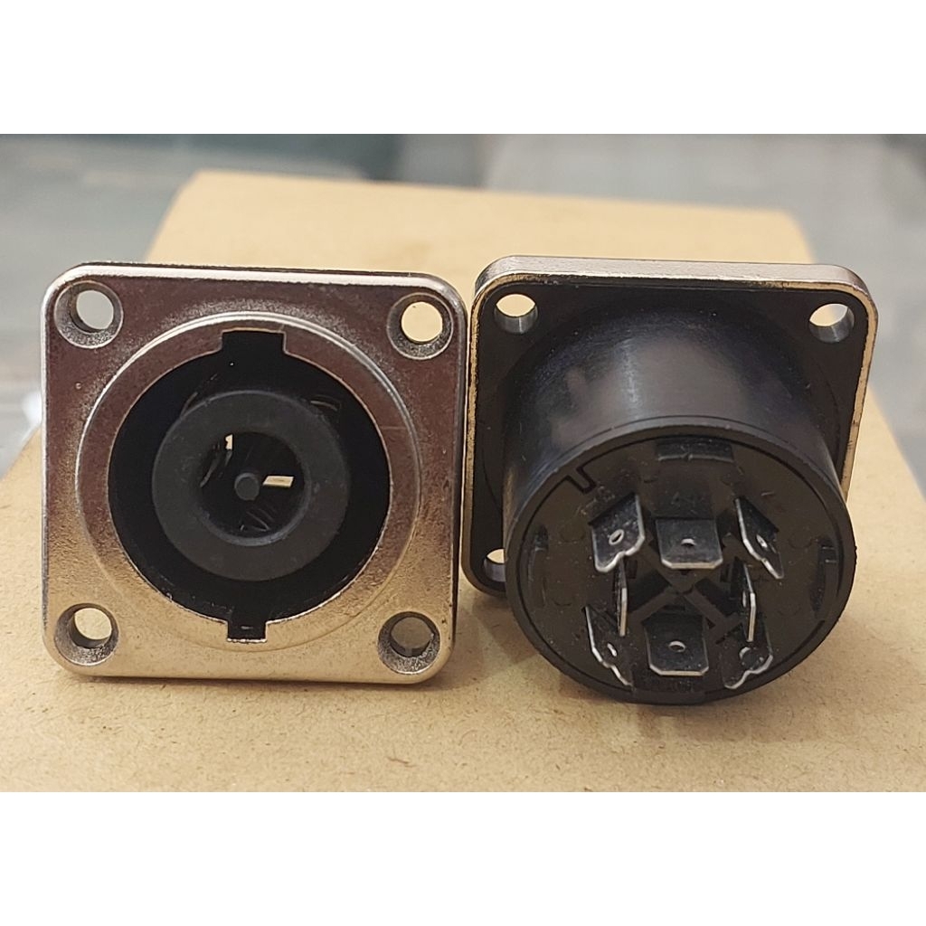 SOKET SPEAKON 8PIN BESI /SOKET JACK SPEAKON 8 PIN BESI
