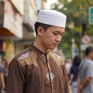 PRESIDENT - Peci Haji Putih PRESIDENT Peci Kopiah Haji Putih Polos Dewasa Motif Bordir Bahan Sati