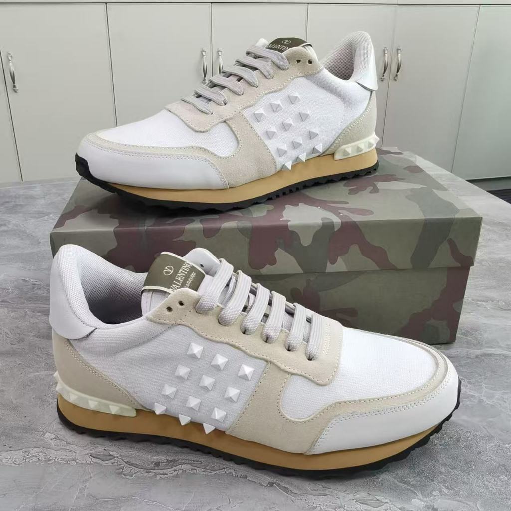 Valentino vintage sepatu santai pria sepatu olahraga sederhana