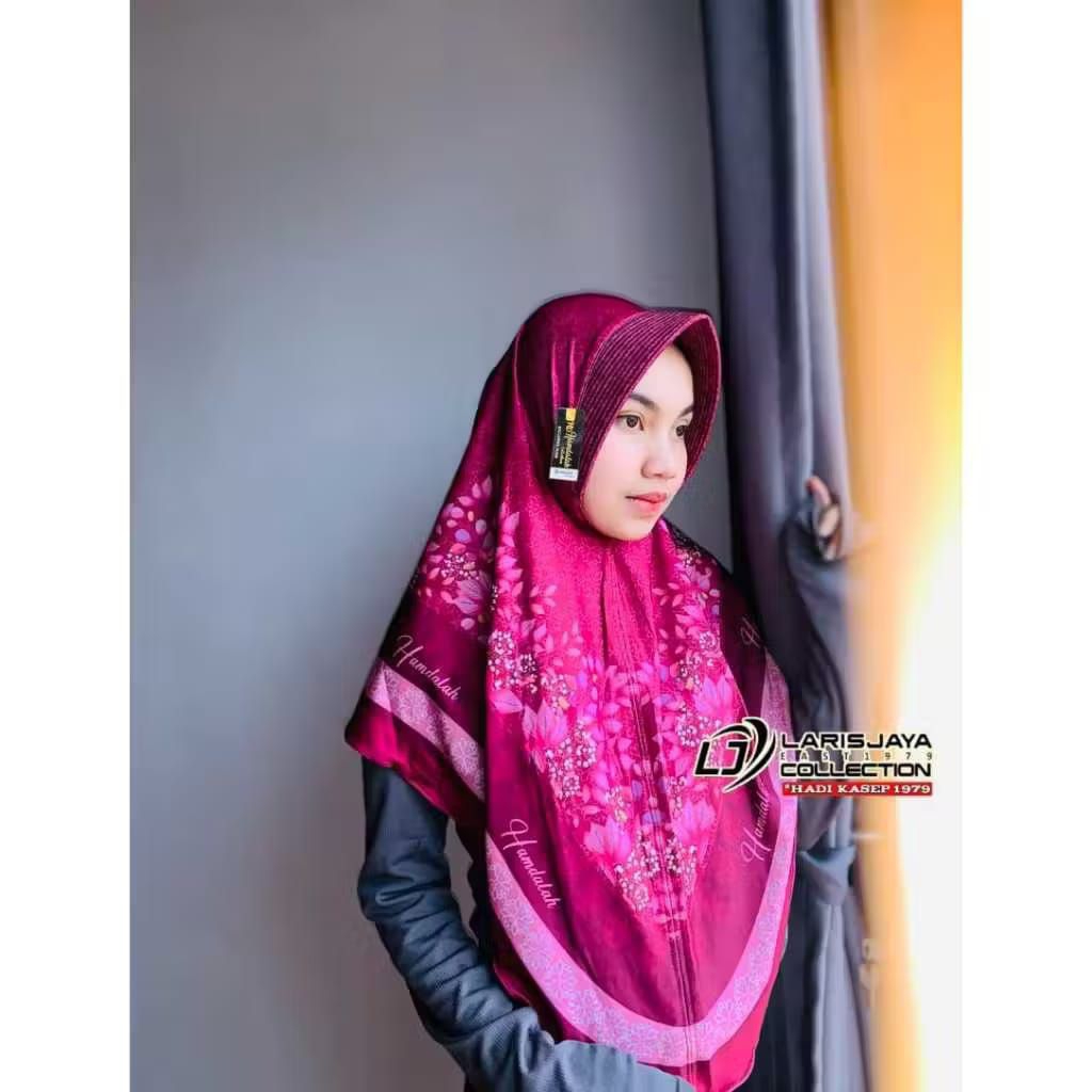 jilbab instan daily Hijab Bergo motif bunga sublimasi