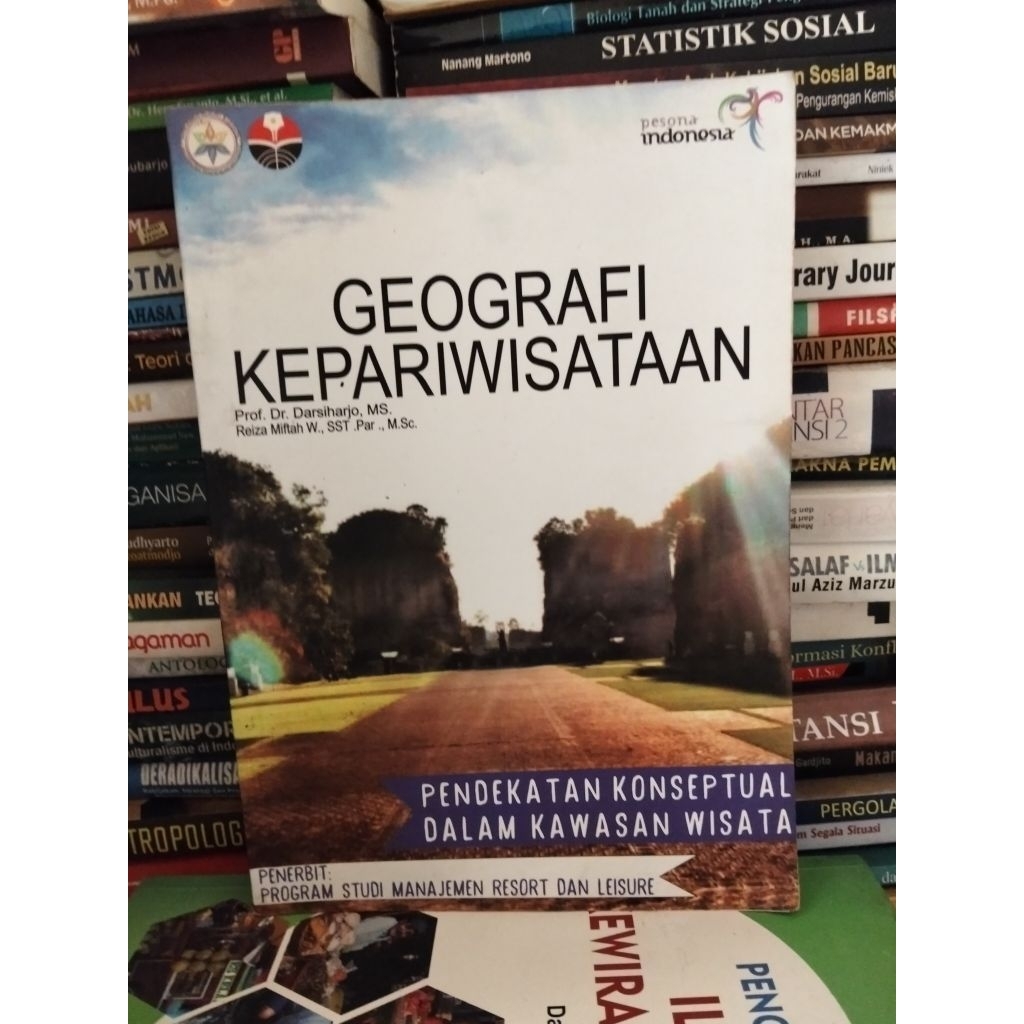 original buku geografi kepariwisata