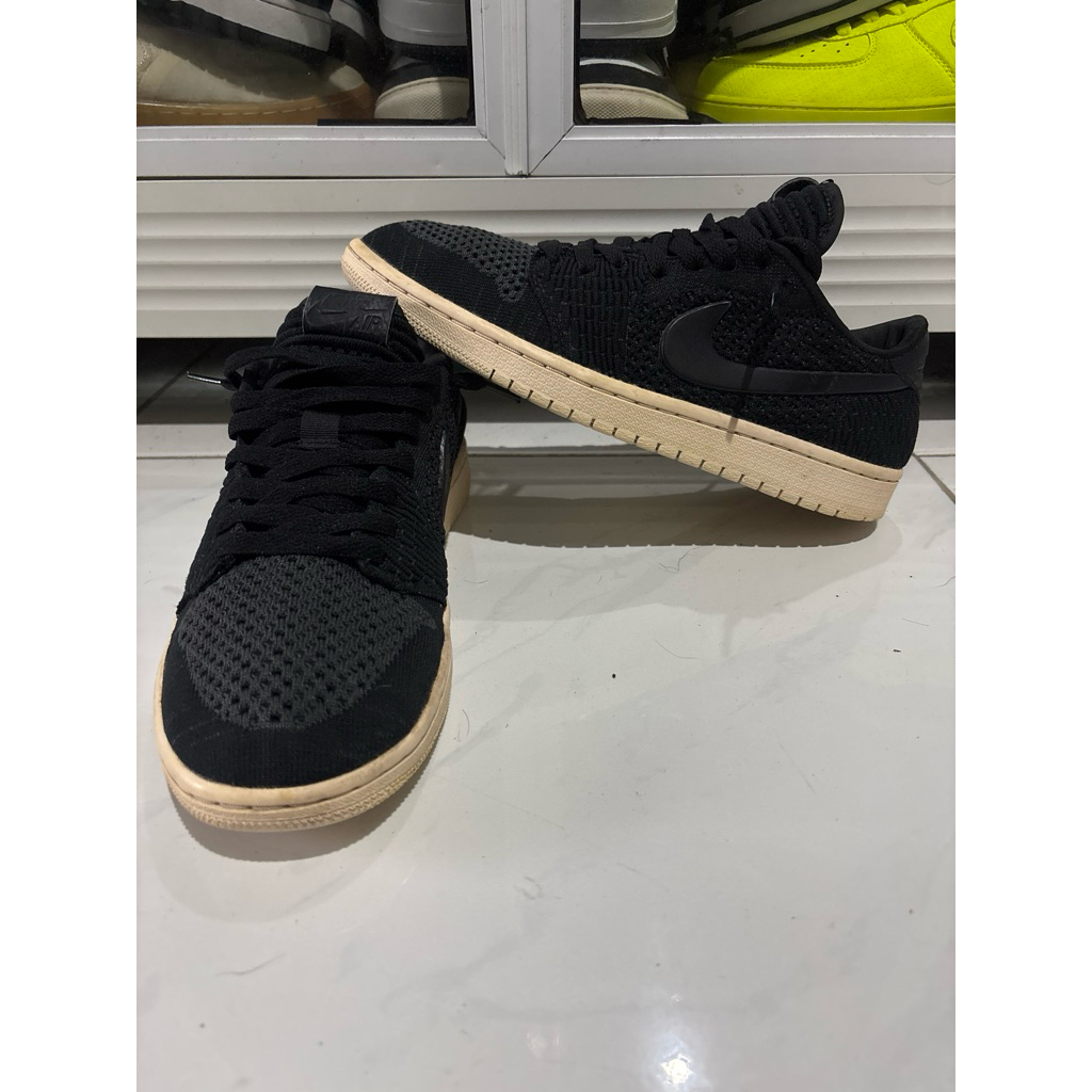 Jordan 1 “Flyknit Black” size 43/27.5cm