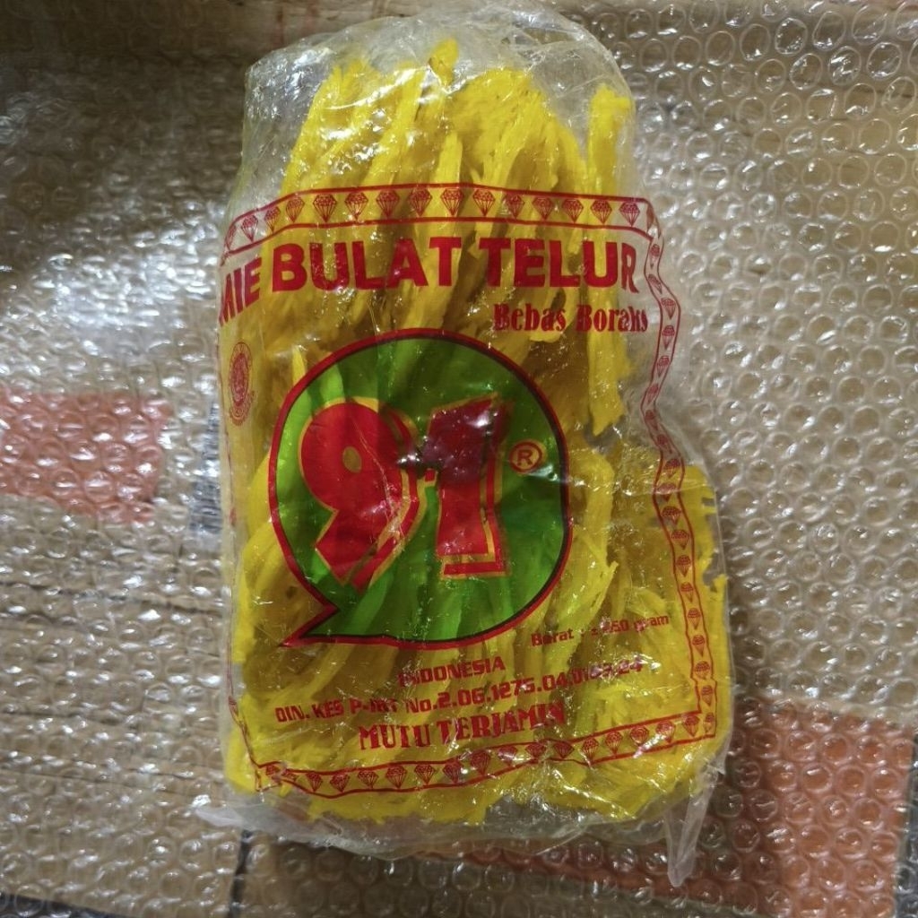 Kerupuk Mie Bulat Telur Asli Medan