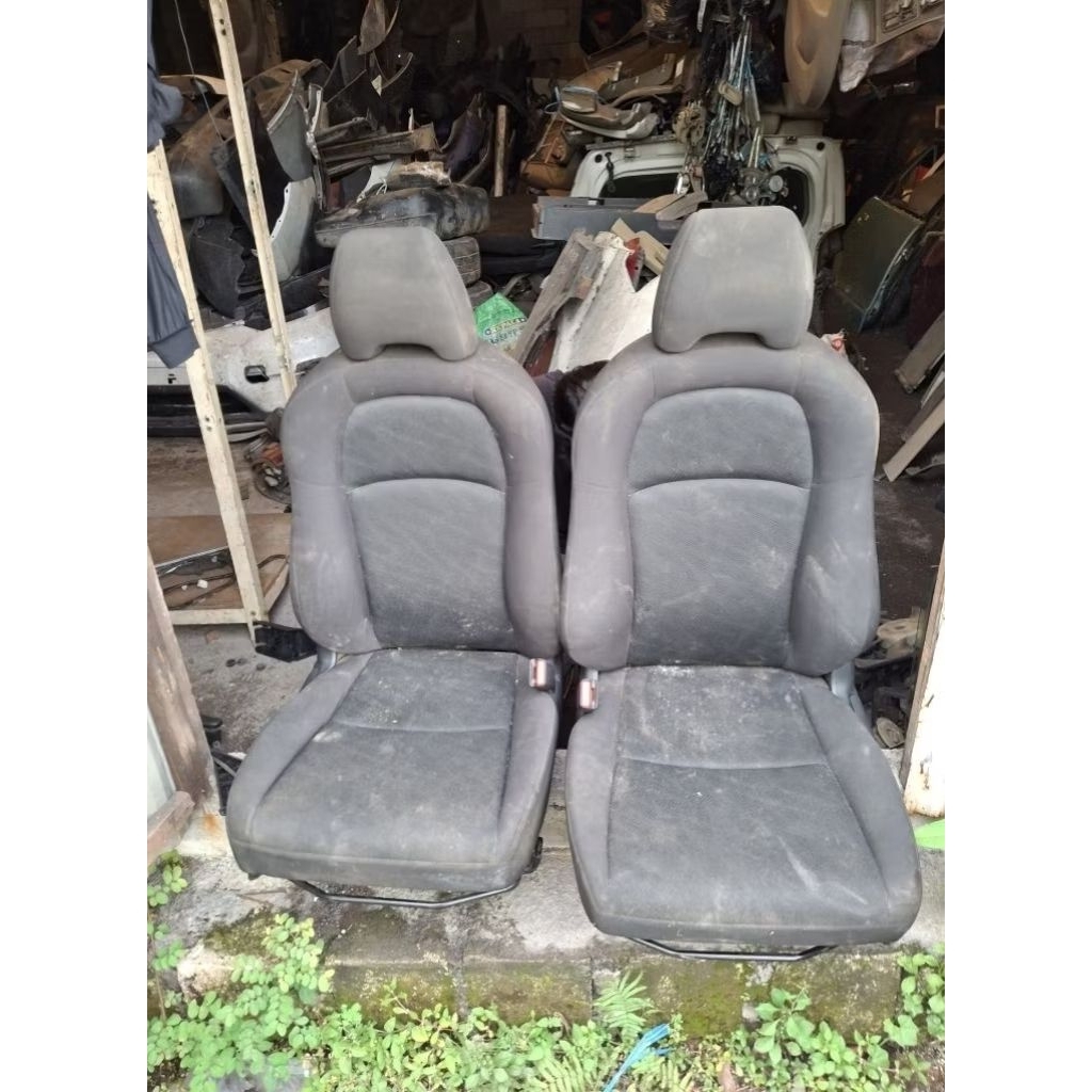 Jok Depan Mobilio Brio Brv Hitam Original