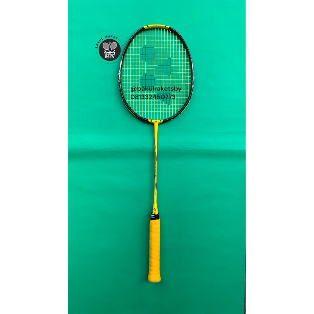 Raket Badminton Yonex Nanoflare 1000 Play Original Bekas Raket Bulutangkis Asli Preloved